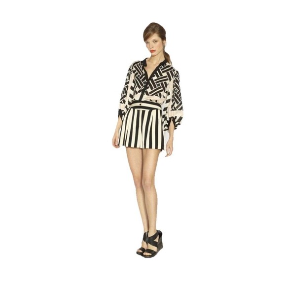 Diane Von Furstenberg Blouse Beige/Black Puff Sleeves Silk Blend Sirahni Sz 14 - Picture 1 of 13
